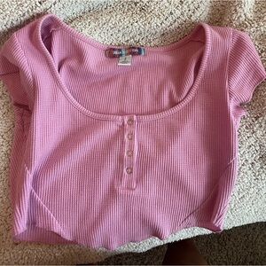 light pink baby tee crop top urban outfitters